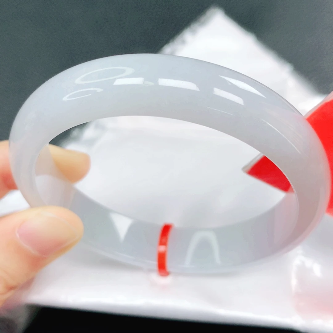 翡翠未镶嵌手镯57圈口