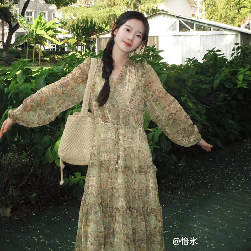 【诗语专属】菀草壹2025秋季新款连衣裙Q14711431