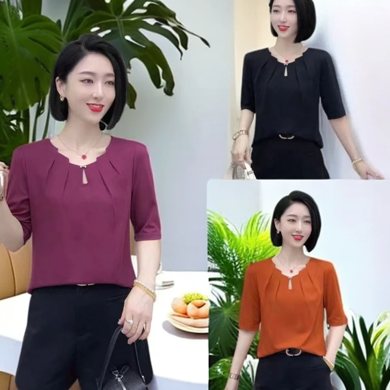 早秋新款圆领纯色法式减龄常规上衣