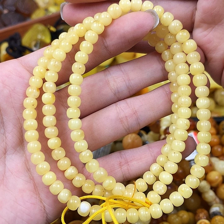 未镶嵌琥珀珠宝奇石