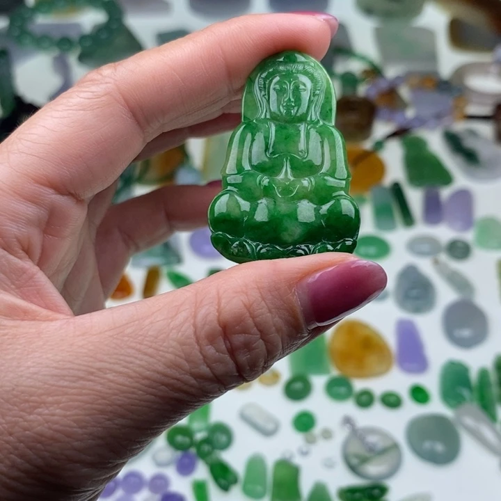 翡翠未镶嵌挂件天然翡翠