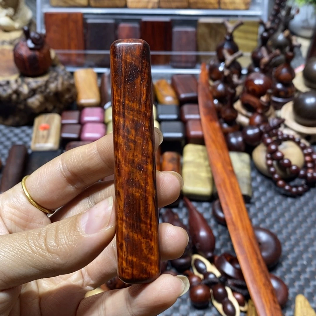 檀香紫檀（小叶紫檀）?****༻