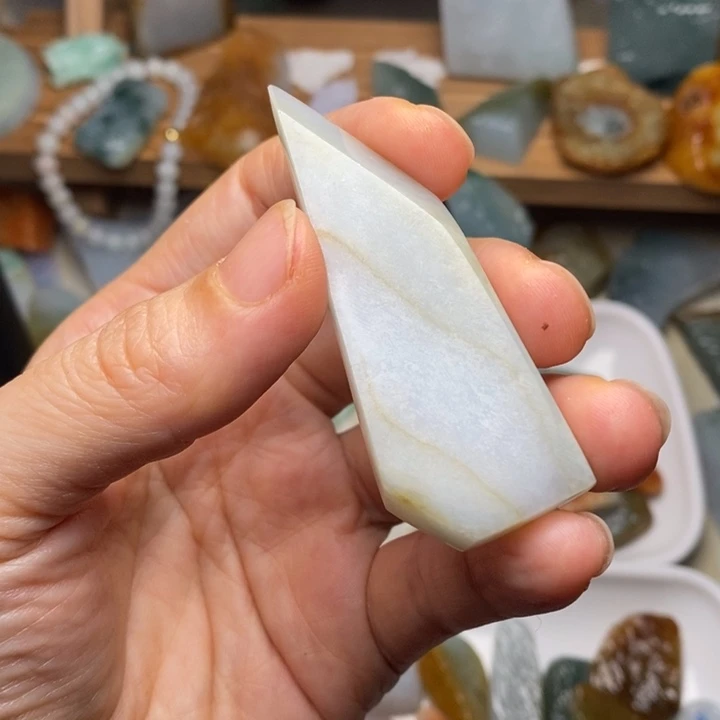 翡翠未镶嵌颈饰天然