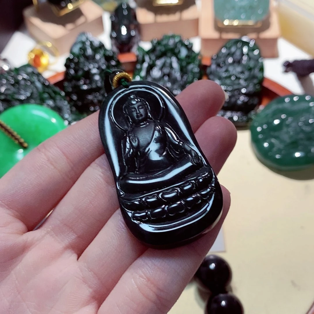 翡翠颈饰未镶嵌翡翠a