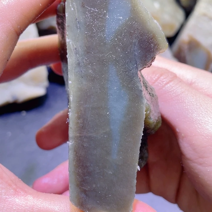 和田玉未镶嵌珠宝半成品