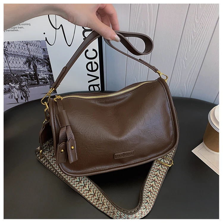 美拉德色系复古风女包包，单肩斜挎两根肩带简约时尚女包