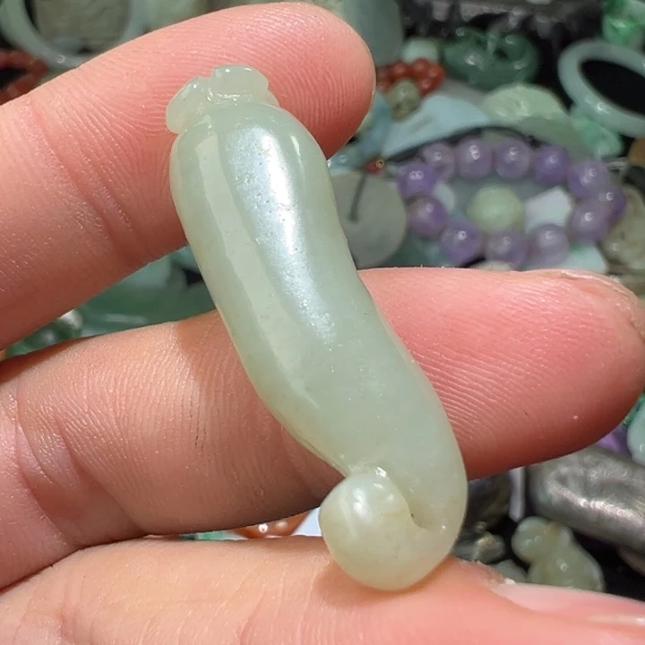 和田玉（糖玉）颈饰未镶嵌