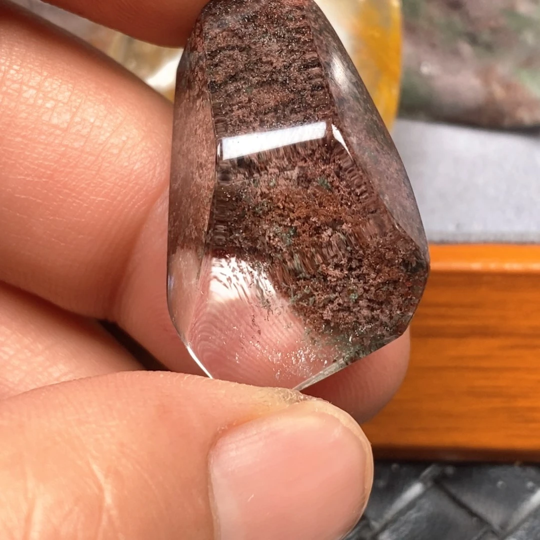 未镶嵌颈饰水晶水晶
