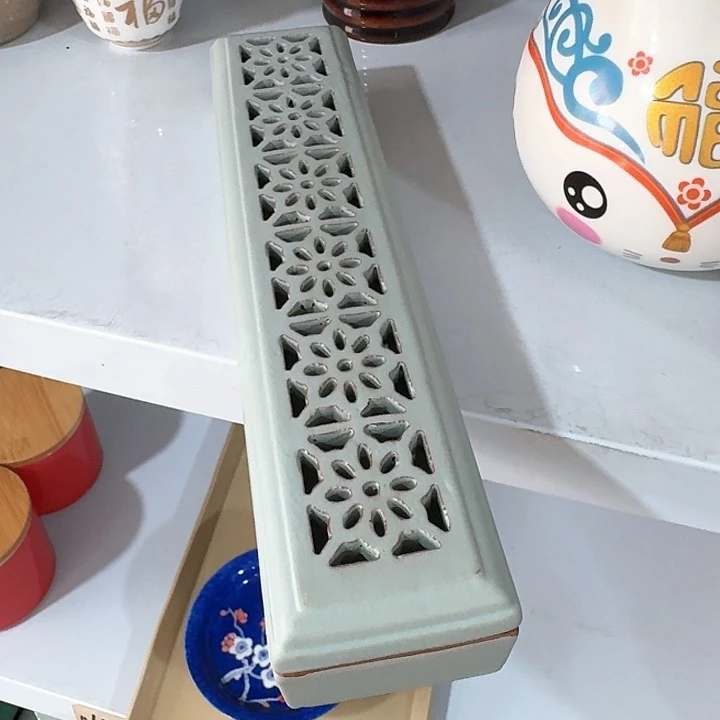 主人杯一个，瓷。。瓷。。