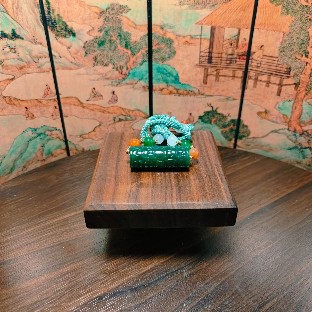 L和田玉碧玉玉勒子吊坠1881