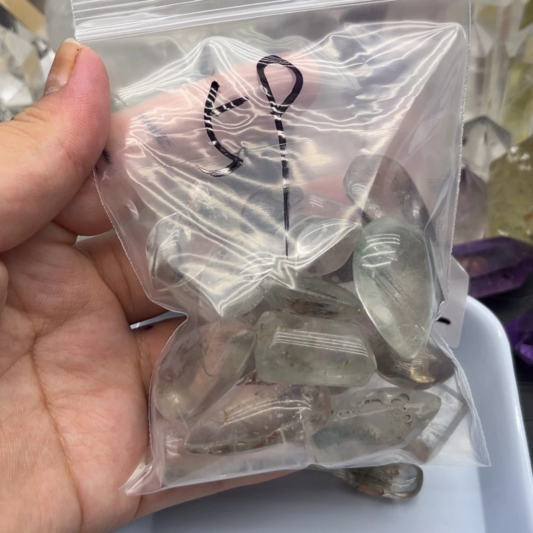 小***酥水晶未镶嵌珠宝半成品59