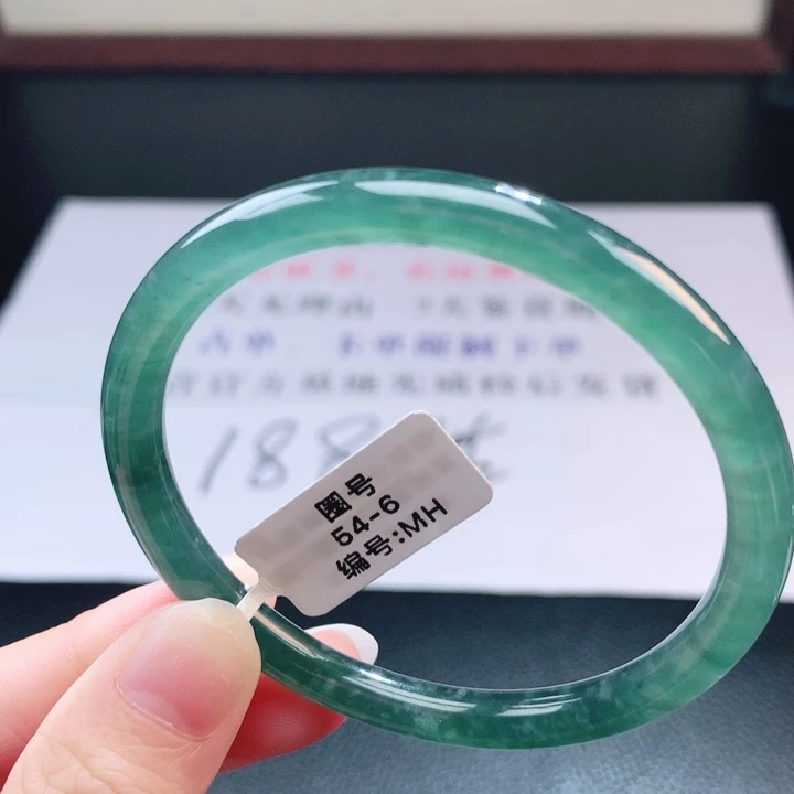 翡翠未镶嵌手镯翡翠手镯16