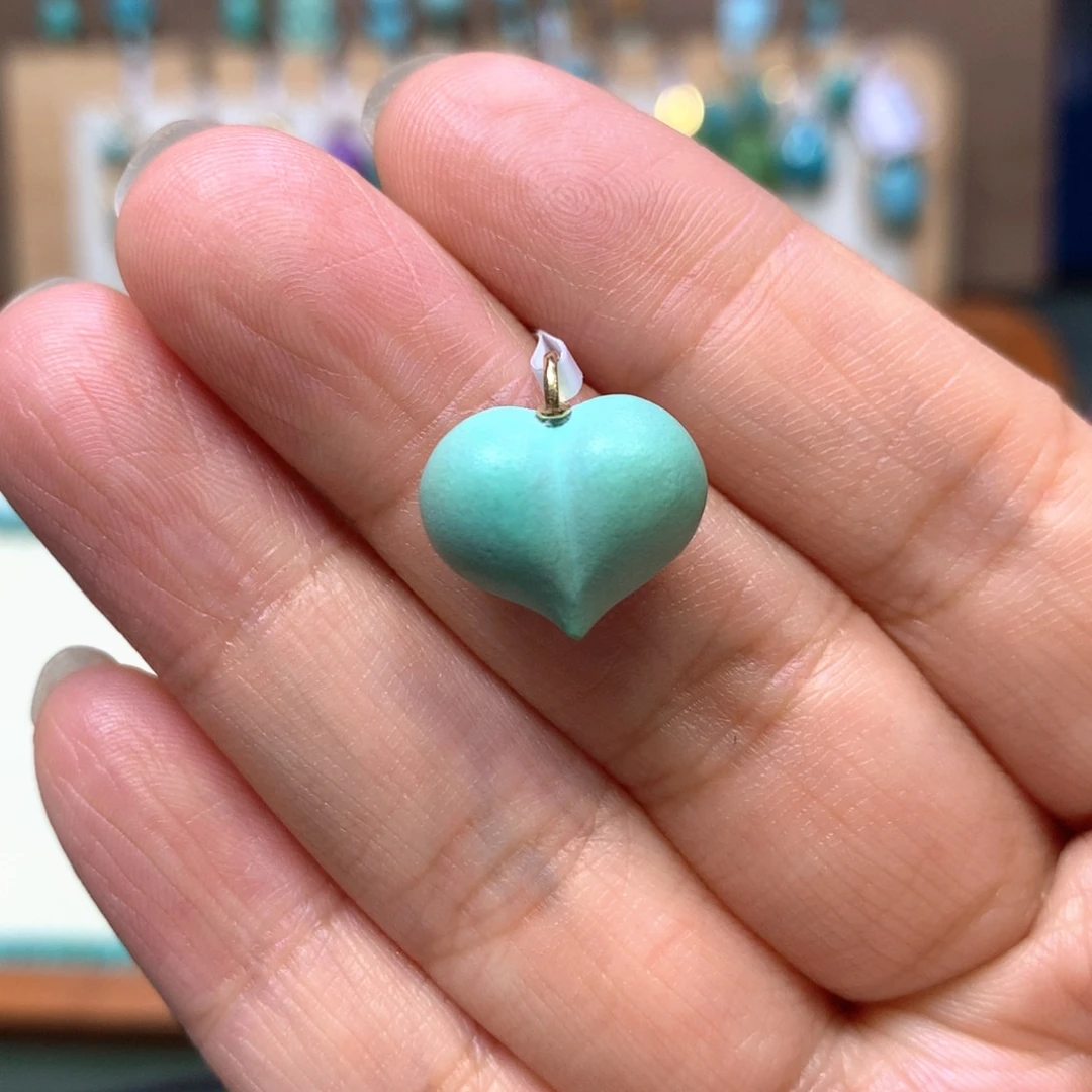 绿松石18K金镶嵌吊坠