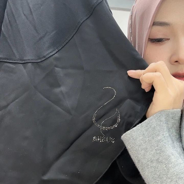 春***开三醋酯纤维愫纱时尚拼接套头黑