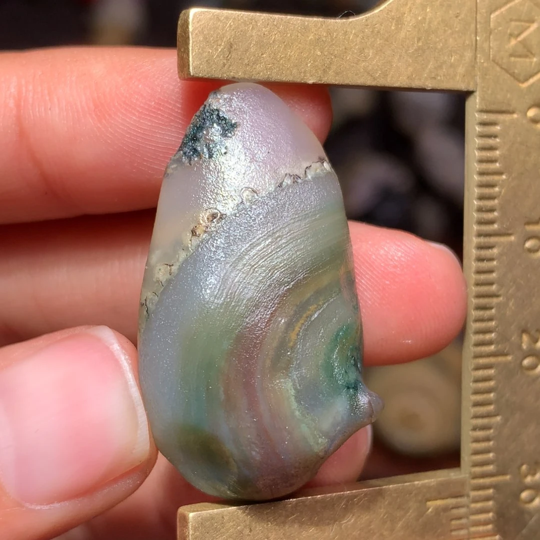 未镶嵌玛瑙/玉髓珠宝半成品