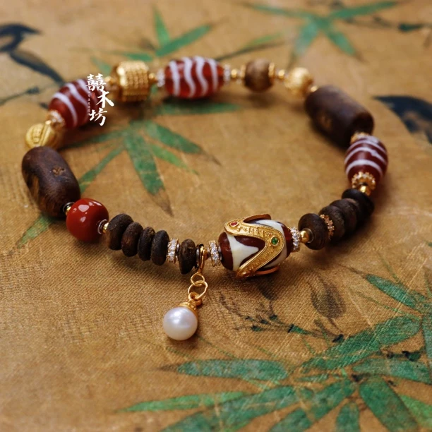 沉香白奇楠沉香手串随形搭玛瑙天珠女款设计小众饰品国风复古文玩