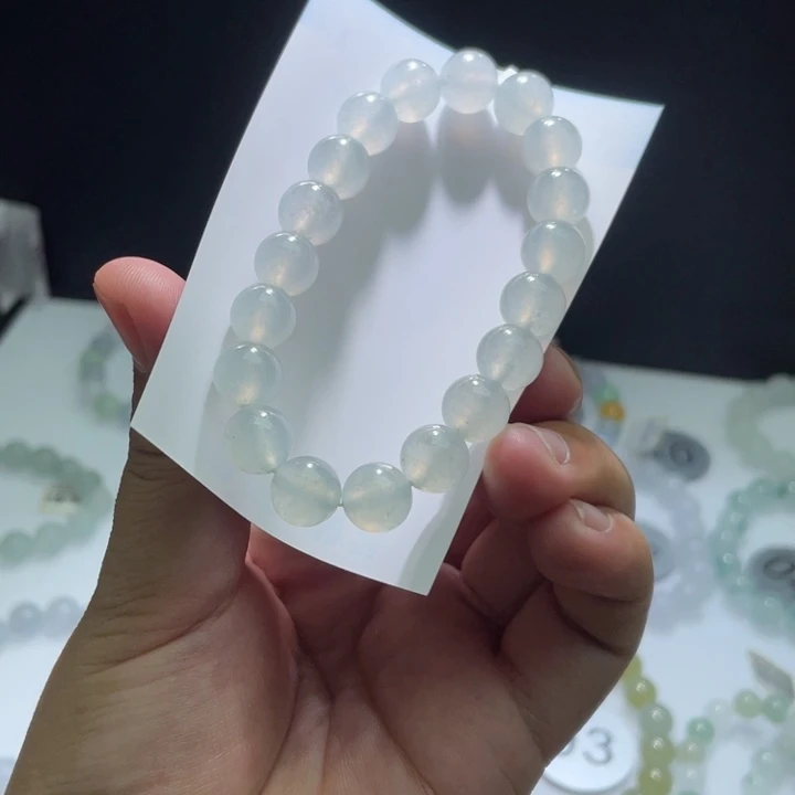 未镶嵌定制翡翠?*霞翡翠卡10