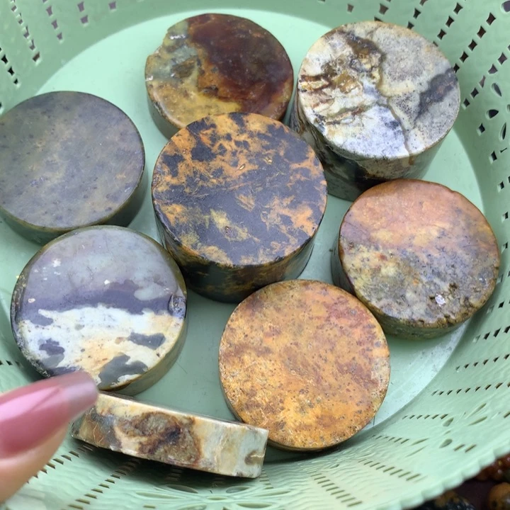 岫岩河磨玉（透闪石质玉）未镶嵌挂件