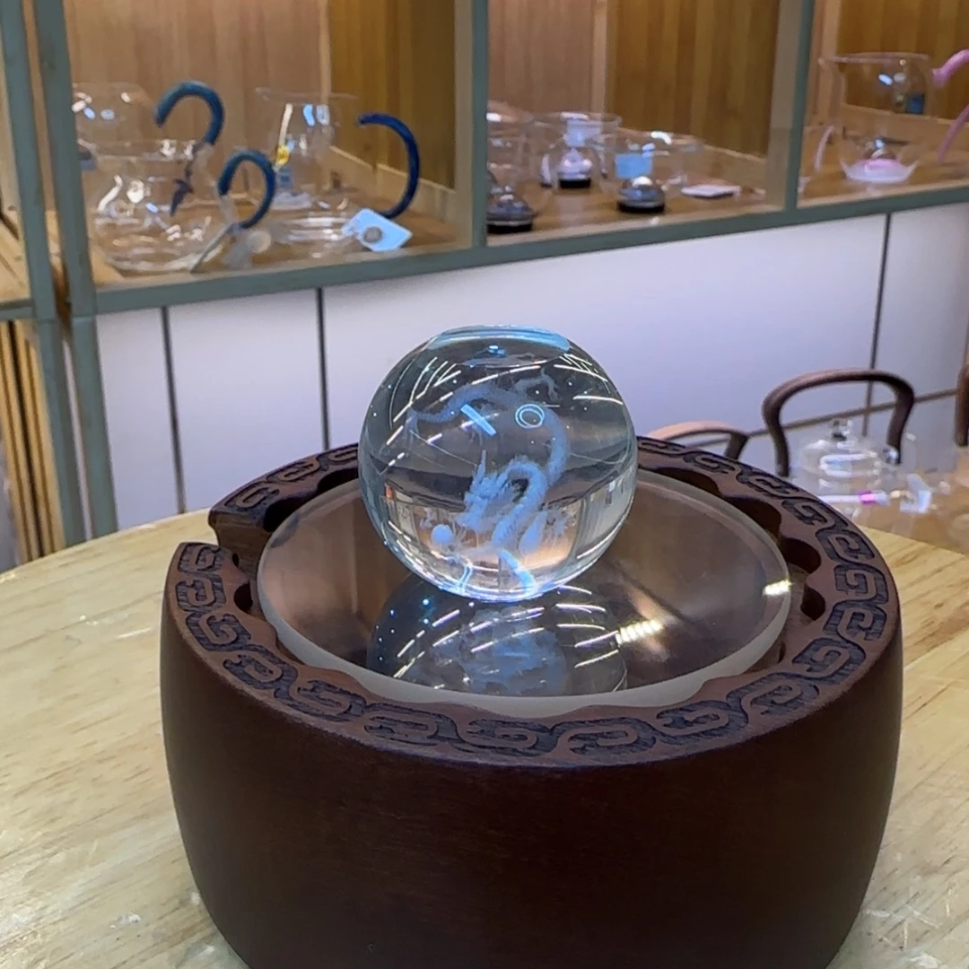 琉璃盖置龙型一只