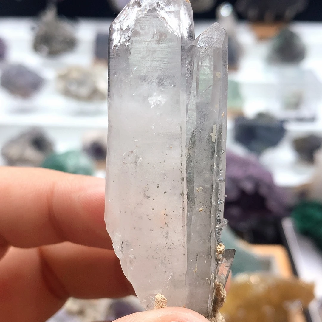 石材瑶岗仙水晶完整