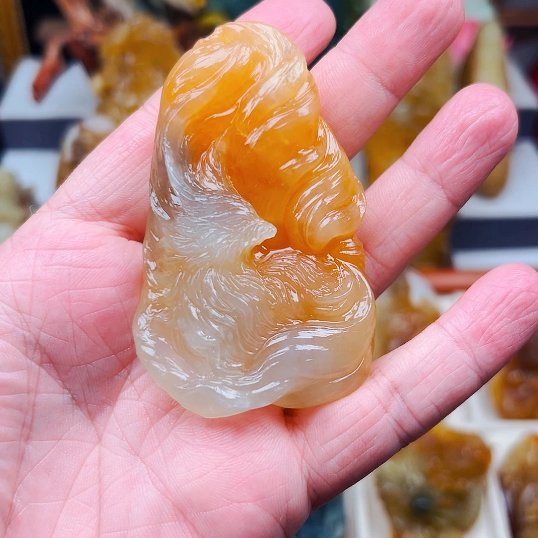 赵***火蛇纹石玉未镶嵌颈饰