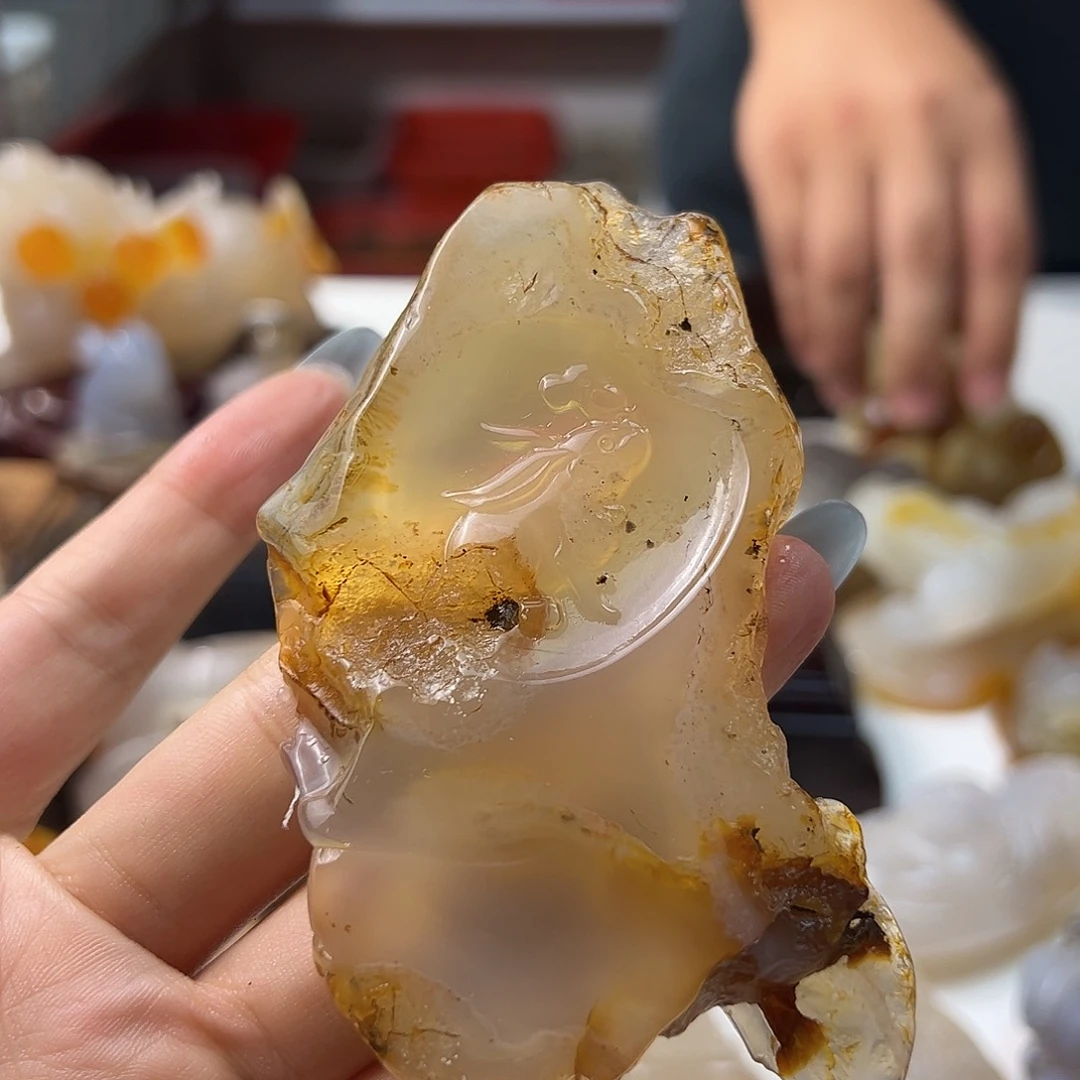 玛瑙/玉髓颈饰未镶嵌