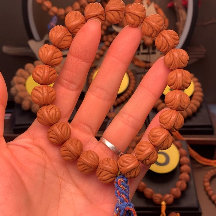 桃核吊坠張****?野生玉龙脊15