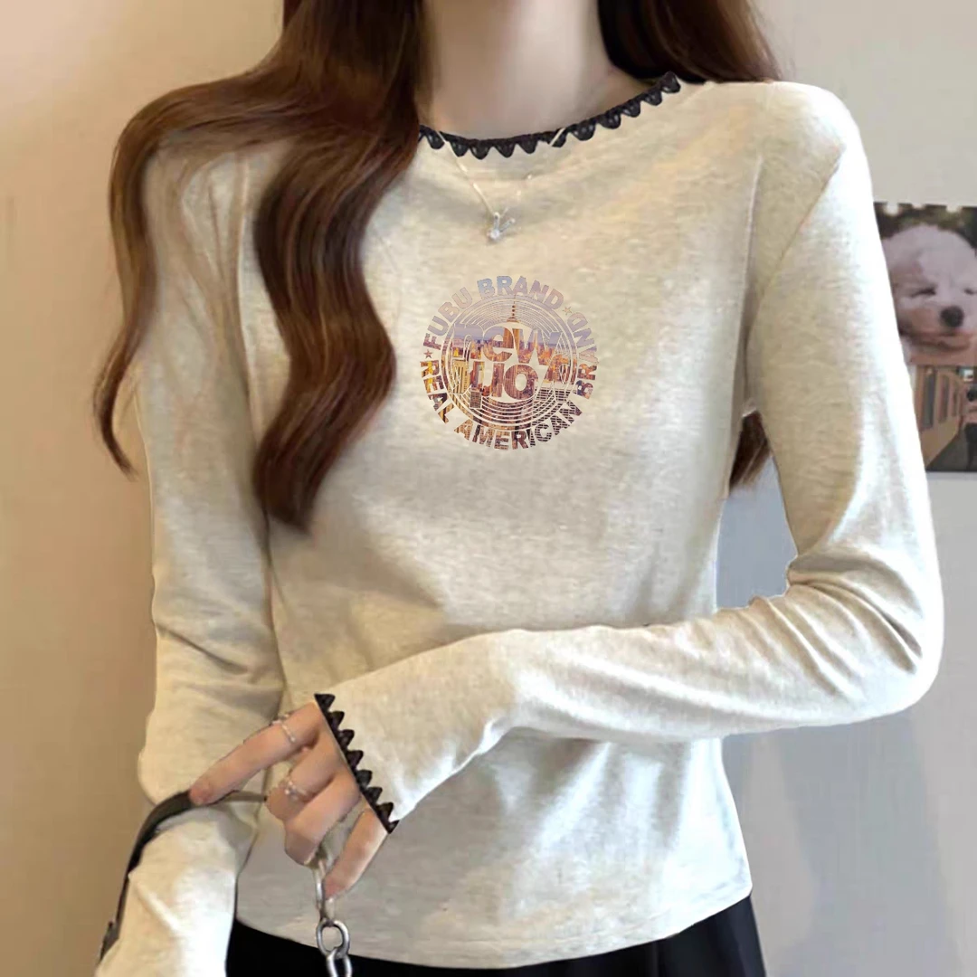 多巴胺穿搭米灰色打底衫长袖T恤女秋季薄款2025新款圆领撞色上衣