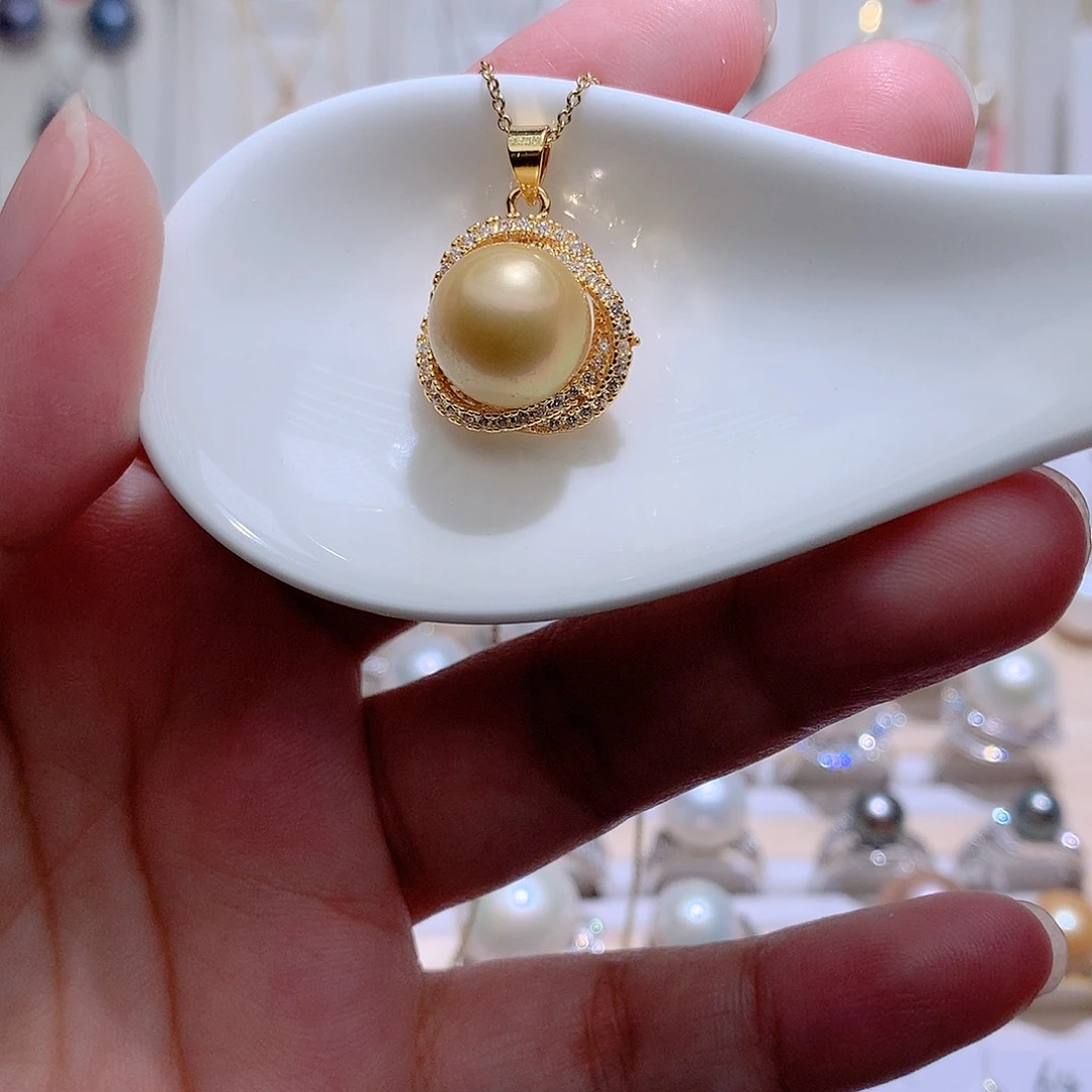 淡水珍珠未镶嵌吊坠(赠链)CC12mm