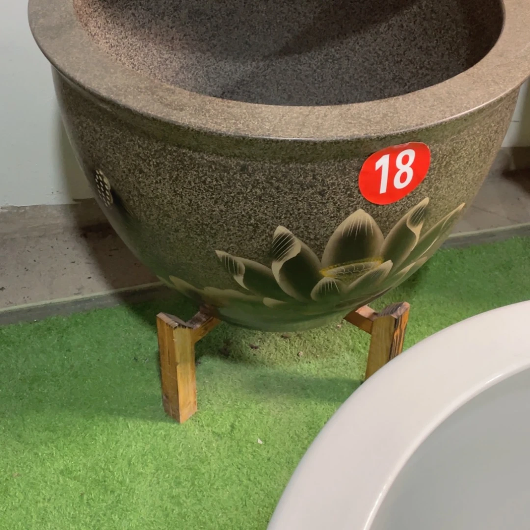 东***人景德镇陶瓷艺术展演