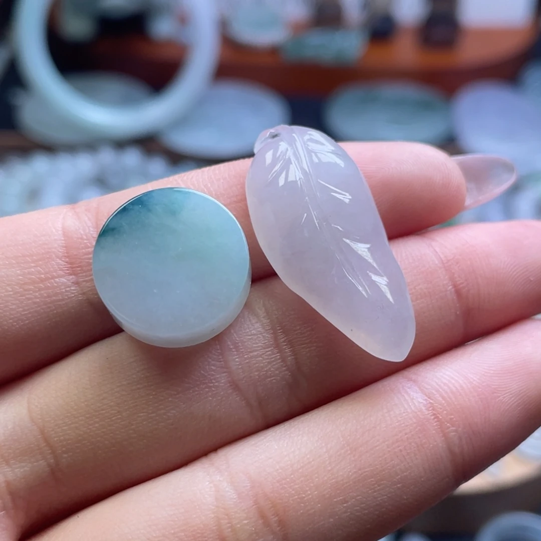 颈饰未镶嵌翡翠酱**喵翡翠