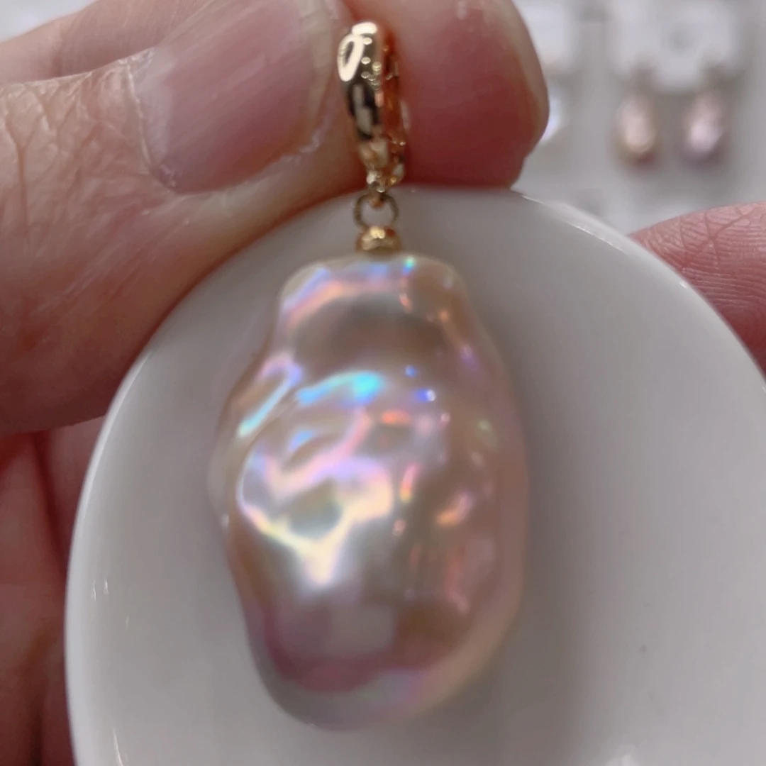 颈饰未镶嵌淡水珍珠