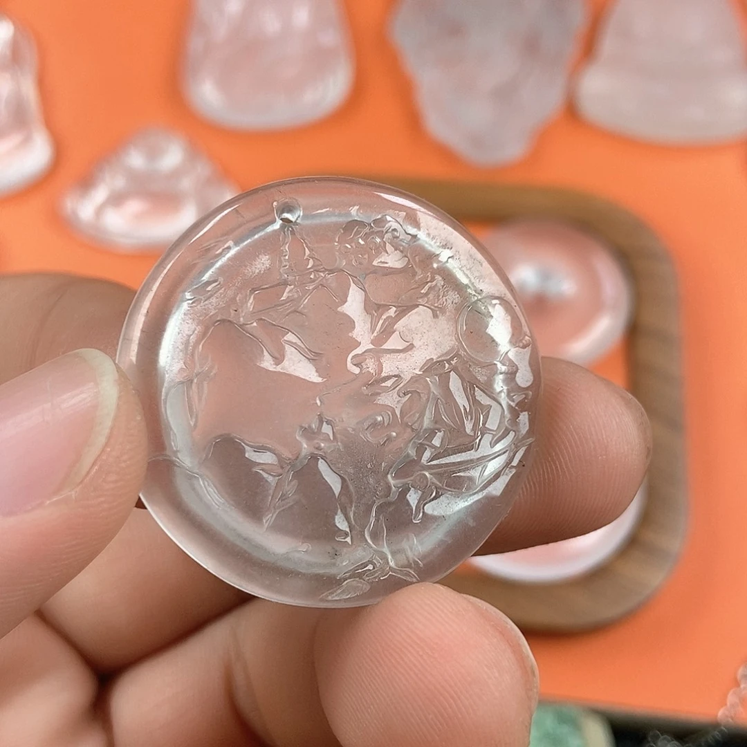 石英质玉颈饰未镶嵌