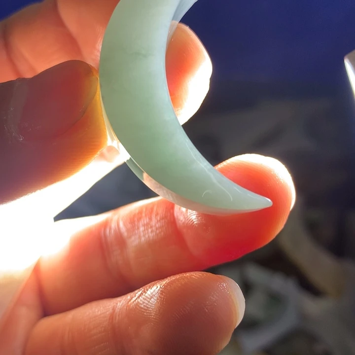 翡翠裸石翡翠边角料