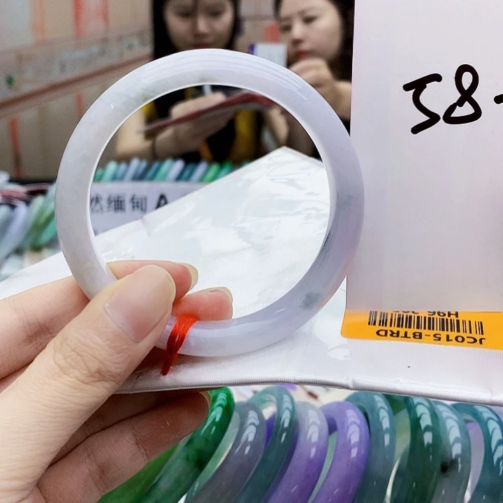 翡翠手镯未镶嵌Hey