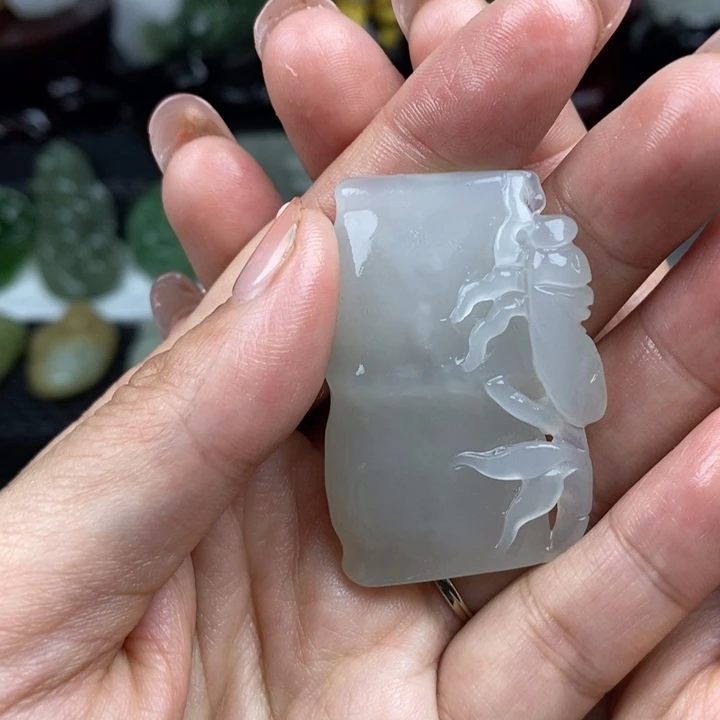 和田玉（糖玉）未镶嵌颈饰