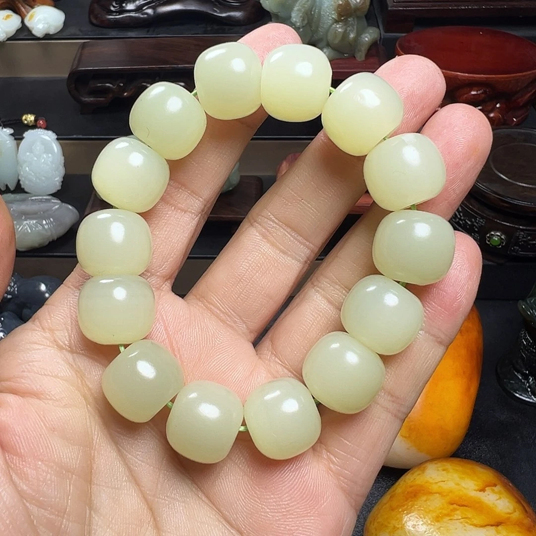 软玉未镶嵌挂件新疆天然料子