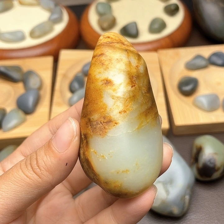 ****刚颈饰未镶嵌和田玉25