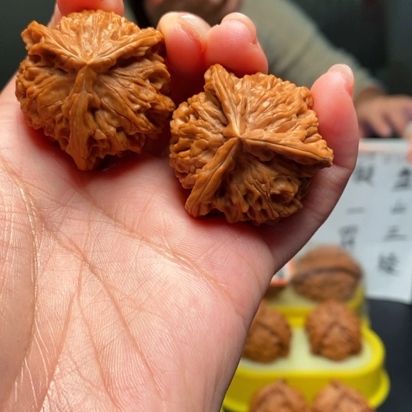 【闪购商品】把件桃核吐***泡13号三棱，