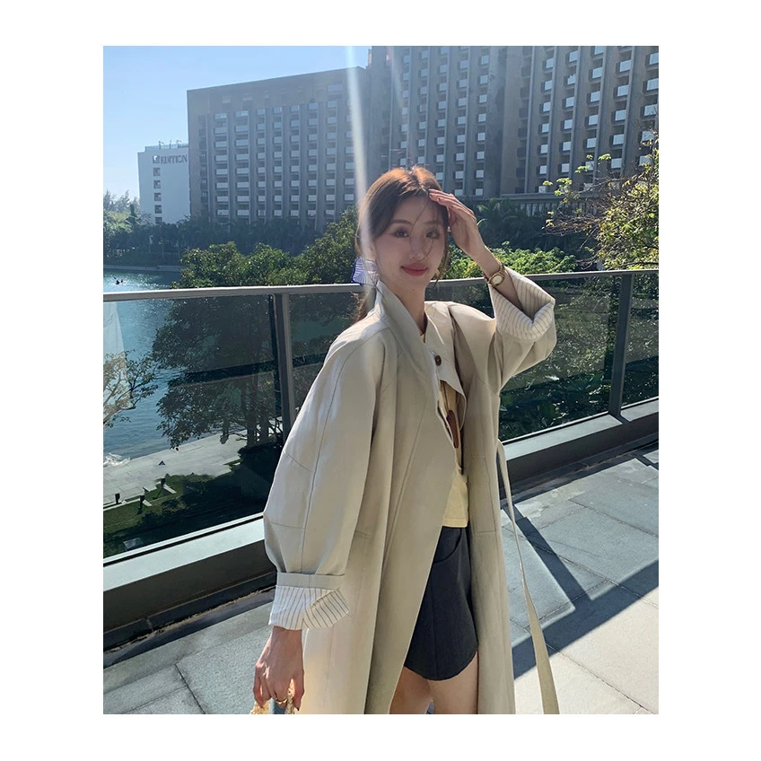 慵懒时尚风衣2025春季新款高级感时尚百搭米白色长款上衣外套女