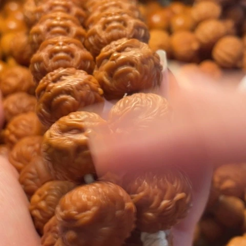 手串猴头核桃队****3舞台