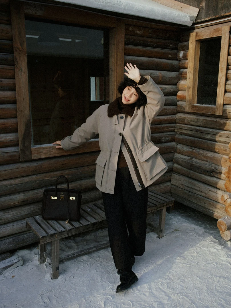 TT设计师【律政佳人】时尚复古中空纱收腰百搭棉服外套TT191833