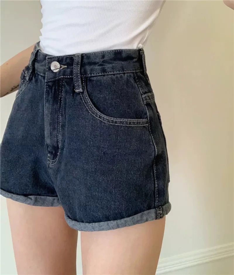 505  韩系高腰显瘦卷边设计款阔腿牛仔短裤（A15）