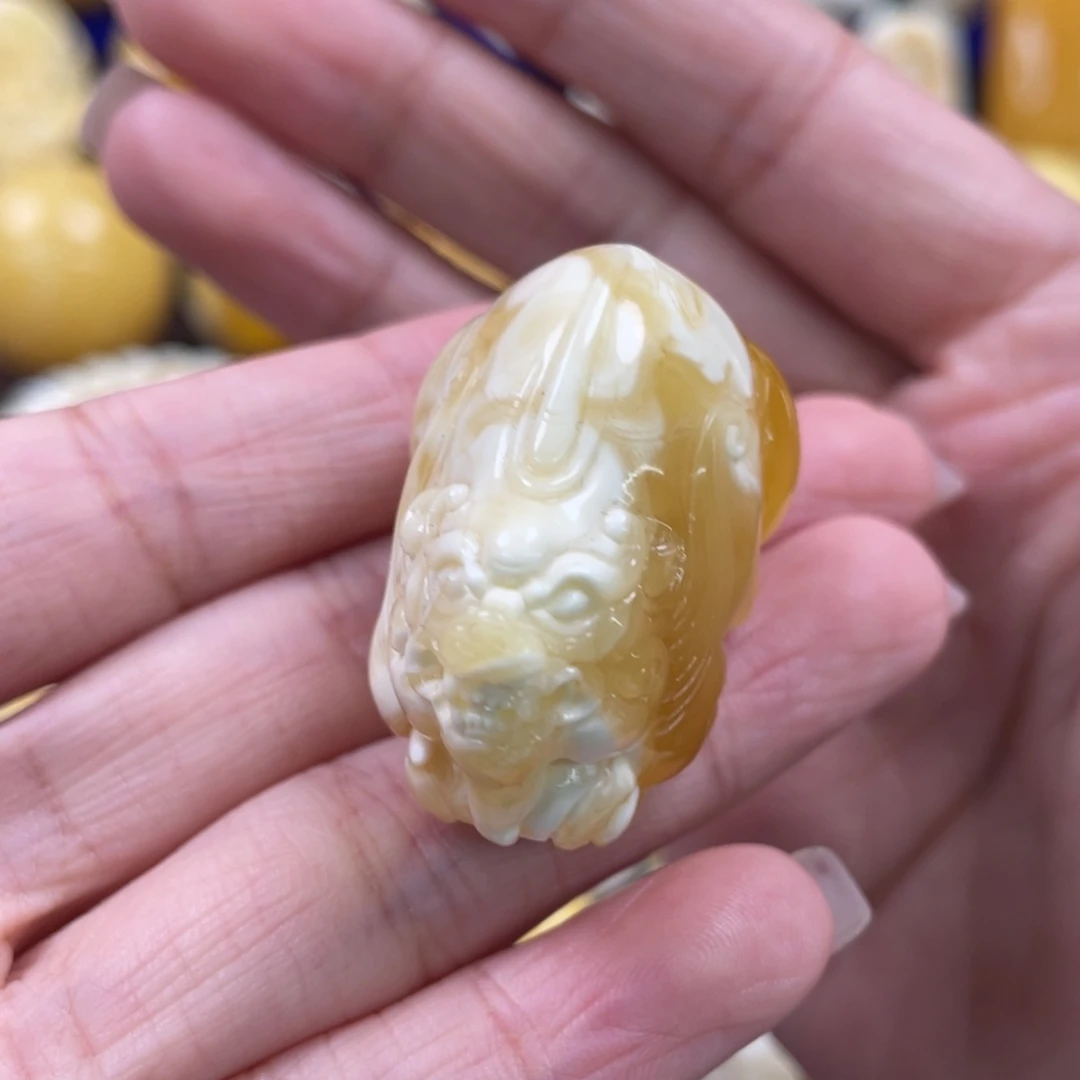 蜜蜡未镶嵌裸石琥珀蜜蜡貔貅吊坠