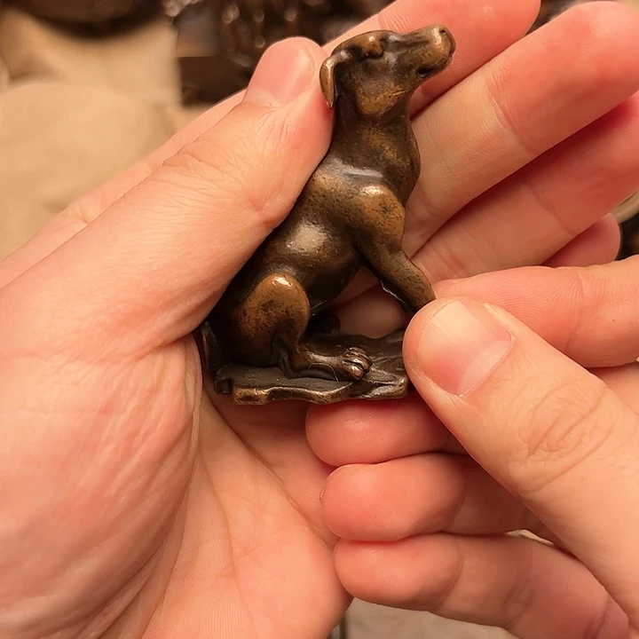 文玩铜器做工精良