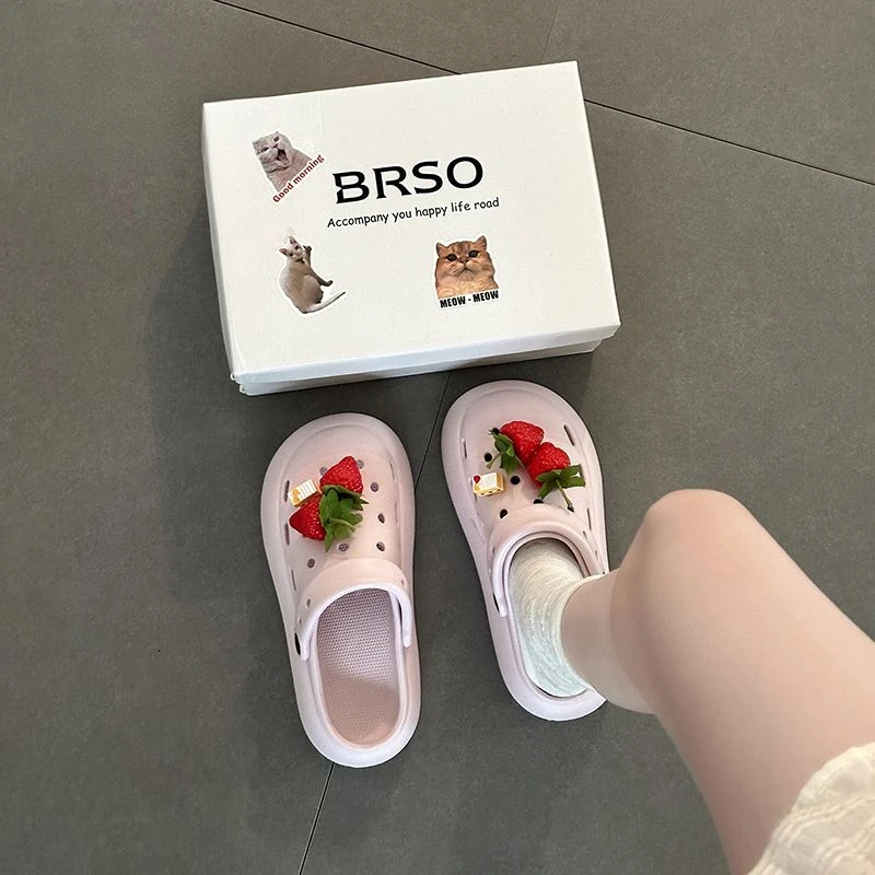 时尚爆款韩版可爱卡通透气两穿洞洞鞋女2025夏季草莓凉拖鞋沙滩鞋