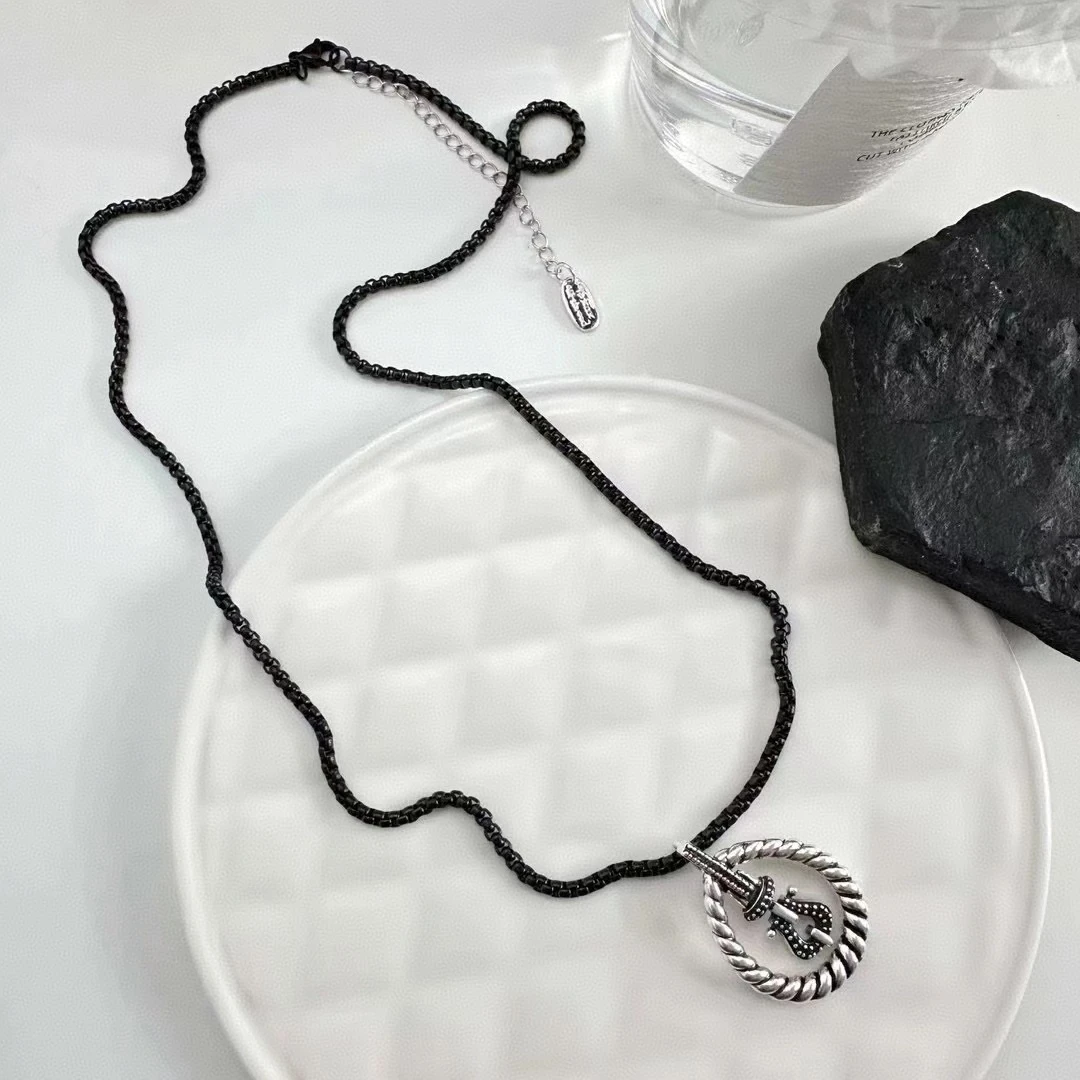 铜合金项链 04516大淇原创ins冷淡风U形马蹄扣镂空个性百搭项链