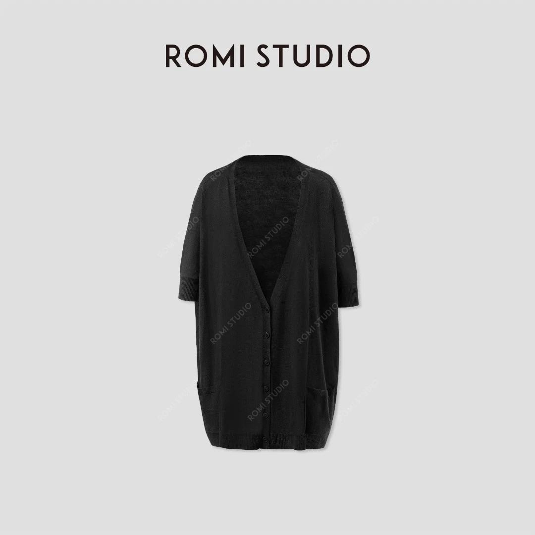 ROMI STUDIO“复古松弛”100%法国进口雨露麻V领长款开衫RWCRST4138