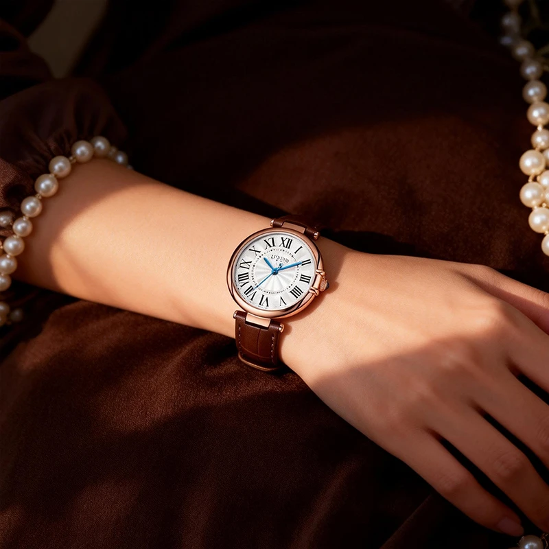 【2025年新品】小众百搭轻奢精致气质女款防水女士简约时尚手表女款