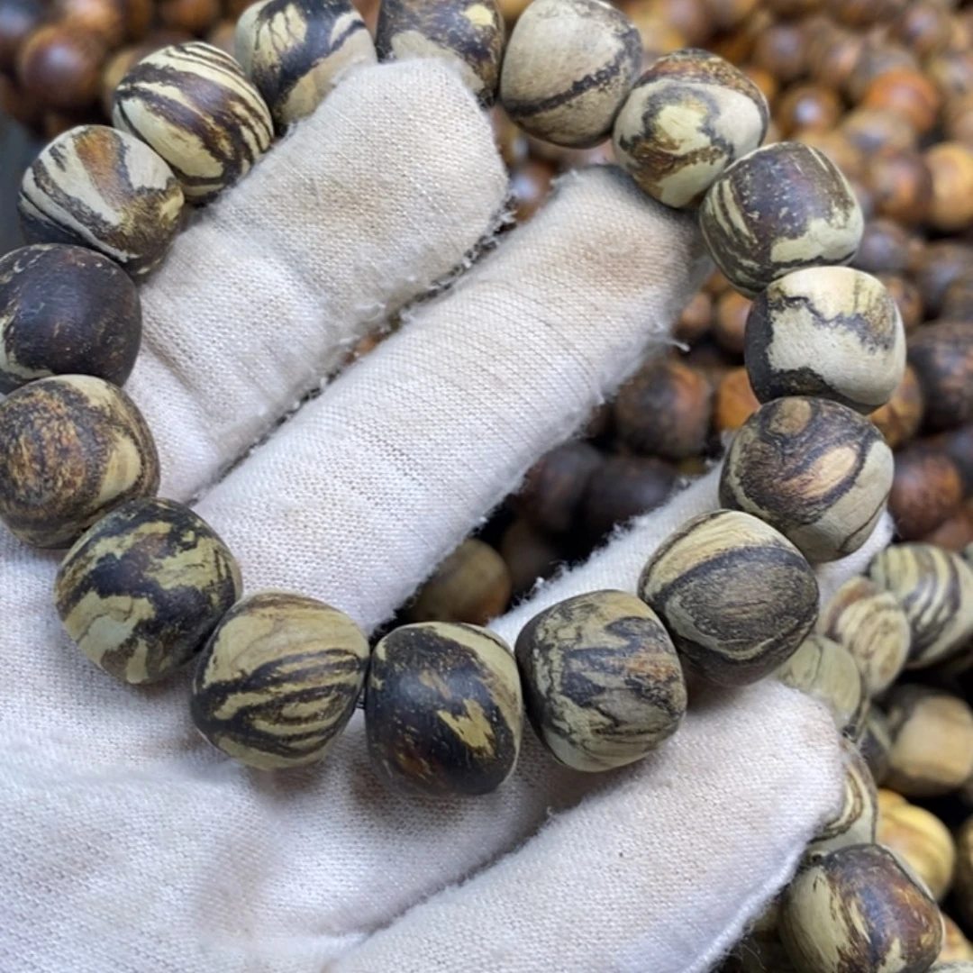 贡木手串/手链小***家13/14墨绿妖花